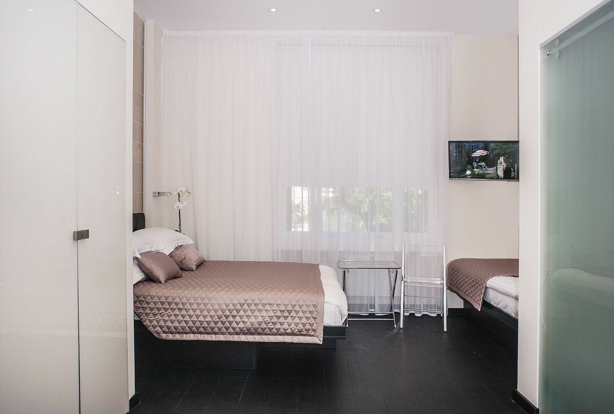 Nox Golders Апарт-отель 4*